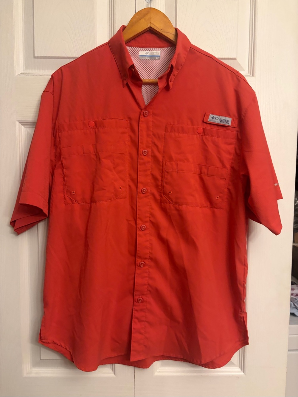 Columbia Men's Orange Short-Sleeve Button-Down Performance Shirt